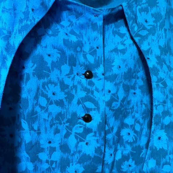 Vintage 1950s Cotton Blouse Sportkraft Cropped with Tie and Button Closure - Picture 10 of 15